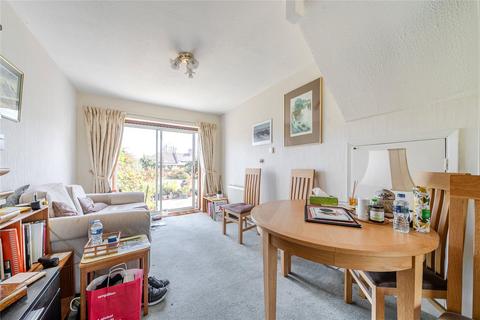 4 bedroom semi-detached house for sale, Hastings Road, Bromley