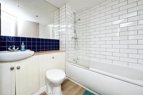 2 bedroom flat for sale, Ropewalk Court, Derby Road, Nottingham, Nottinghamshire, NG1