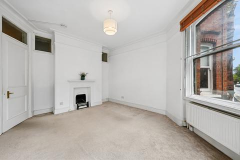 2 bedroom flat to rent, Lillie Road, SW6