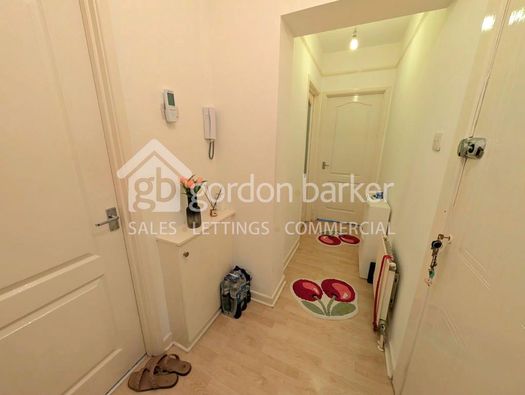 Apartment in Bournemouth - View 3