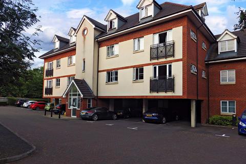2 bedroom apartment for sale, Coy Court, Aylesbury HP20