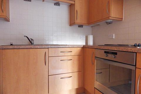 2 bedroom apartment for sale, Coy Court, Aylesbury HP20