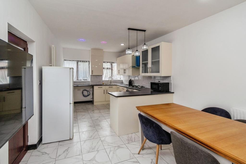 House in Walsall - View 2