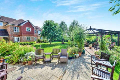 1 bedroom apartment for sale, St Rumbolds Court, Buckingham Road, Brackley