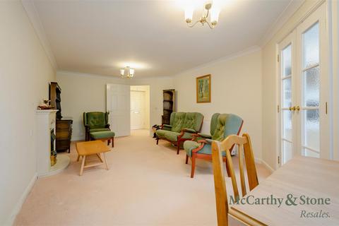1 bedroom apartment for sale, St Rumbolds Court, Buckingham Road, Brackley