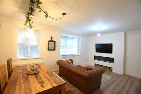 2 bedroom flat to rent, Front Street, Burnopfield, NE16