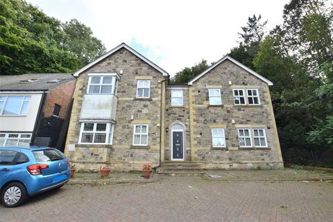 2 bedroom flat to rent, Front Street, Burnopfield, NE16