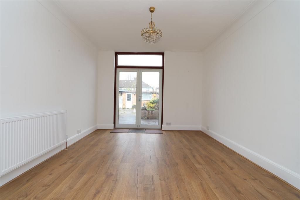 House in London - View 5