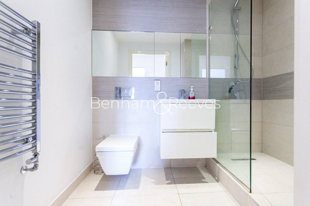 Apartment in London - More
