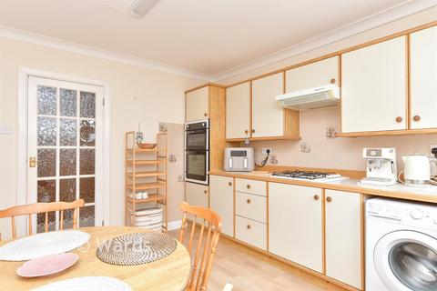 2 bedroom detached bungalow for sale, Elmfield Close, Gravesend DA11