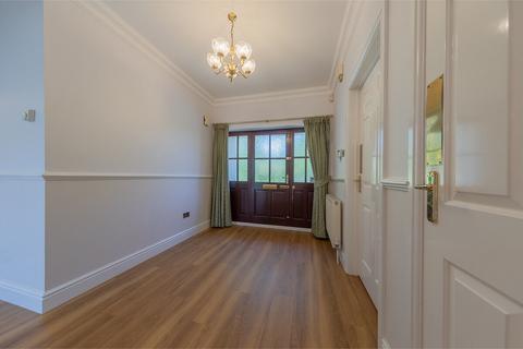 3 bedroom bungalow for sale, Great Glen LE8