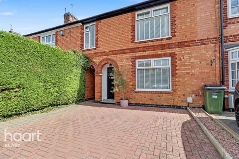 3 bedroom townhouse for sale, Waterloo Crescent, Leicester