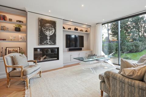 5 bedroom detached house to rent, Ham Farm Road, Richmond, TW10