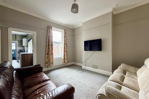 5 bedroom terraced house for sale, Vyner Street, Off Haxby Road