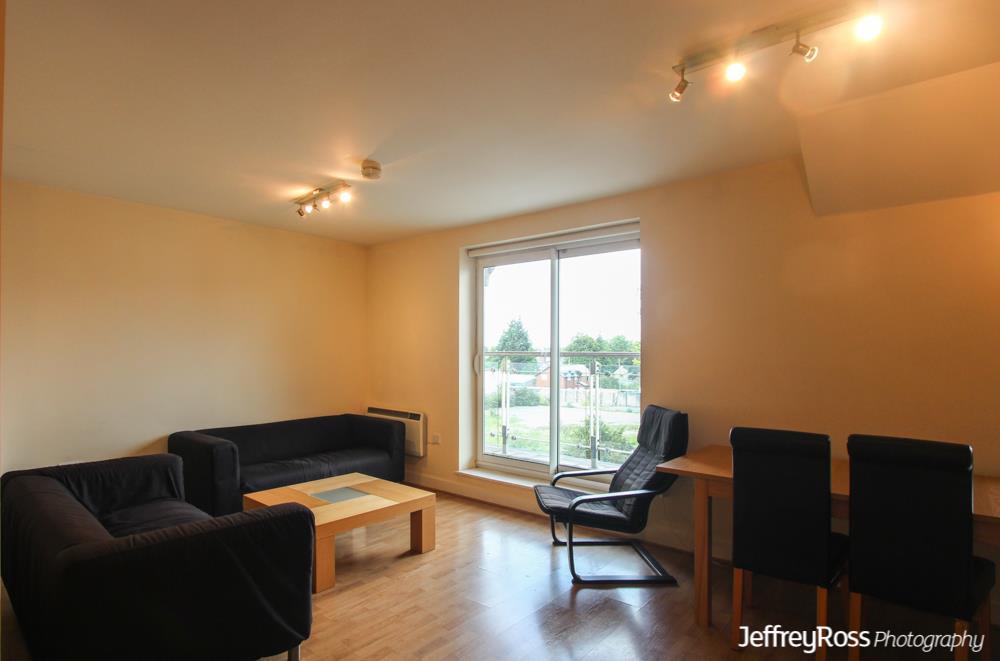 Apartment in Cardiff - View 2