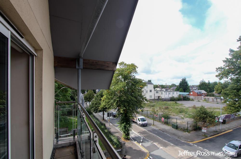 Apartment in Cardiff - View 3