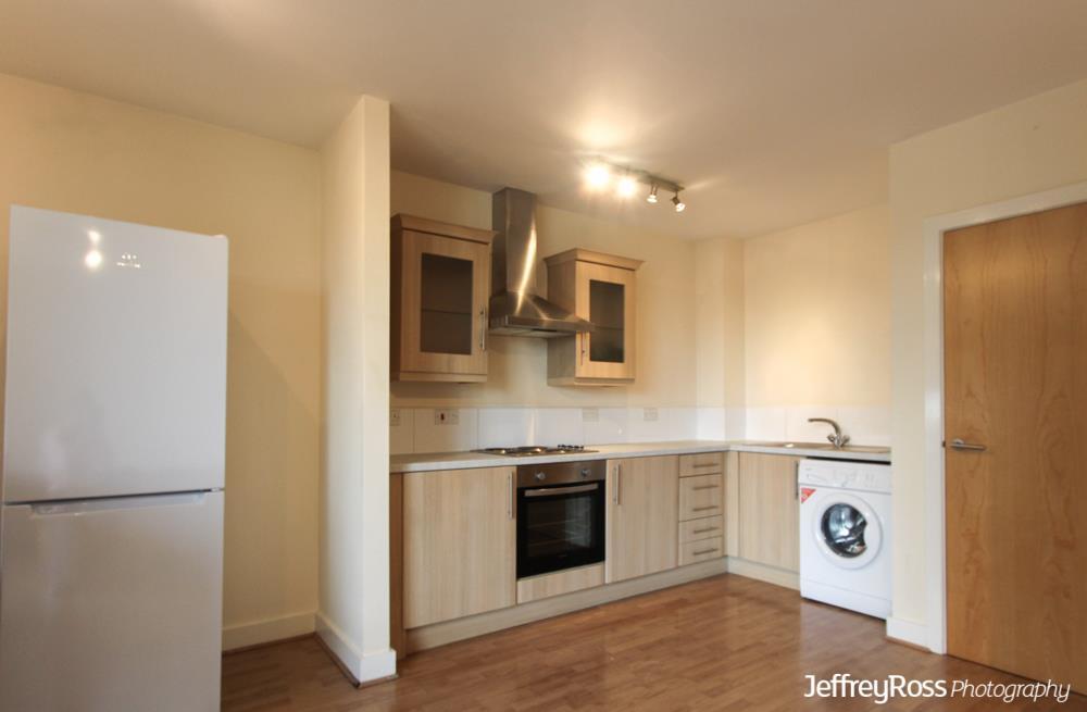 Apartment in Cardiff - View 5