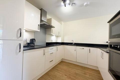 2 bedroom apartment for sale, Holly Road North, Wilmslow, SK9
