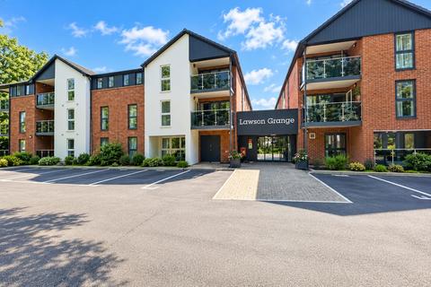 2 bedroom apartment for sale, Holly Road North, Wilmslow, SK9