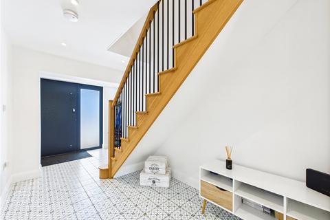 5 bedroom detached house for sale, Bucklesham Road, Ipswich, Suffolk, IP3