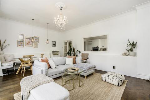 undefined, Mapesbury Road, London, NW2