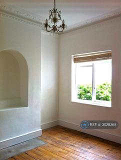 1 bedroom flat to rent, Brighton Road, London, N16