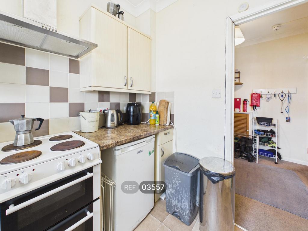 Apartment in Brighton - View 5