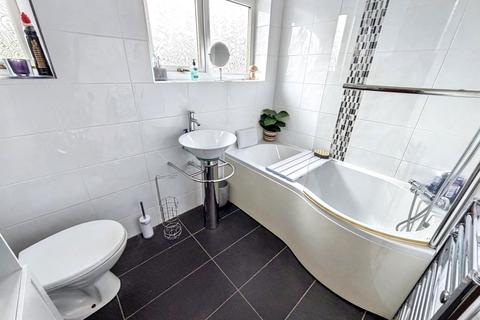 3 bedroom semi-detached house for sale, Cartington Avenue, Shiremoor, Newcastle upon Tyne, Tyne and Wear, NE27 0PZ