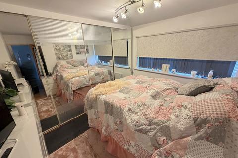 3 bedroom semi-detached house for sale, Cartington Avenue, Shiremoor, Newcastle upon Tyne, Tyne and Wear, NE27 0PZ