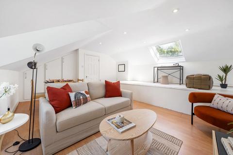 2 bedroom flat for sale, Croxted Road, SE21