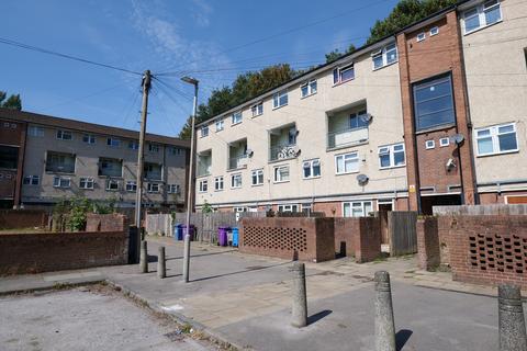 3 bedroom flat for sale, Thornside Walk, Liverpool L25