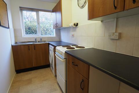2 bedroom ground floor flat to rent, Flat 8 84 Rednal Mill Drive, Rednal, Birmingham