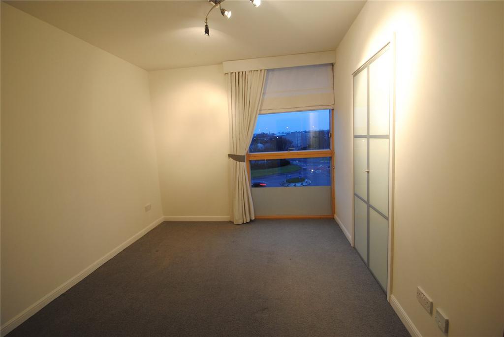 Apartment in Glasgow - View 4