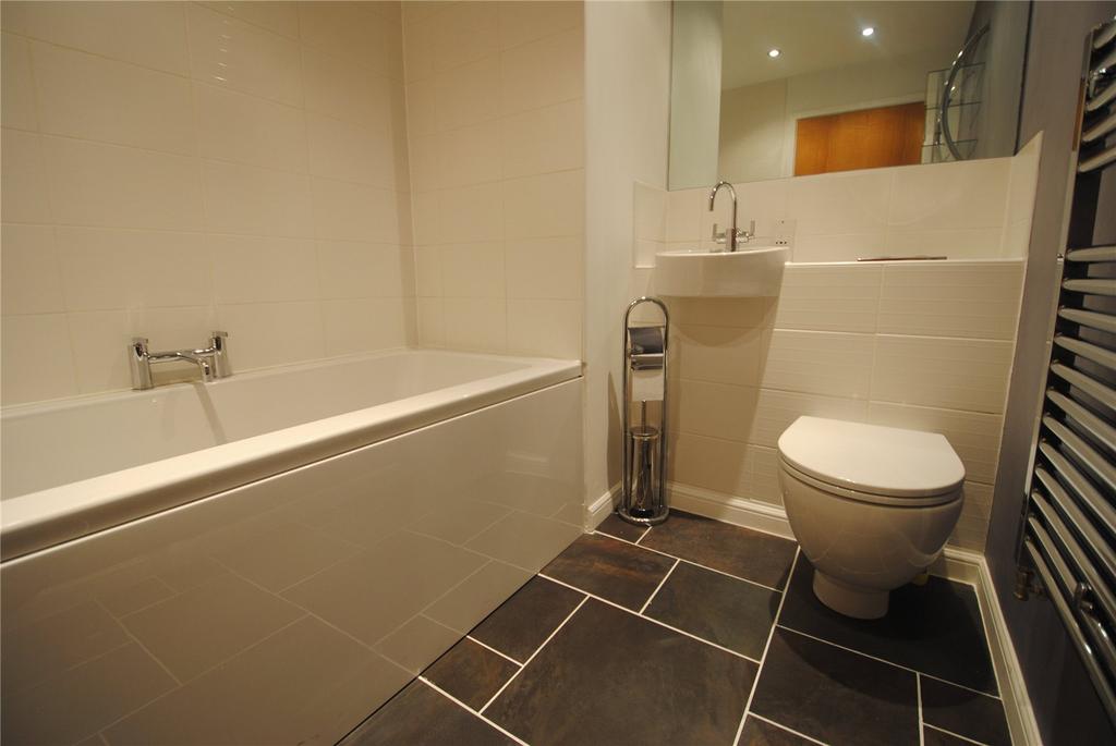 Apartment in Glasgow - More