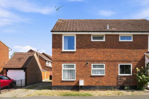 3 bedroom semi-detached house for sale, De Mandeville Road, Bishop's Stortford CM22