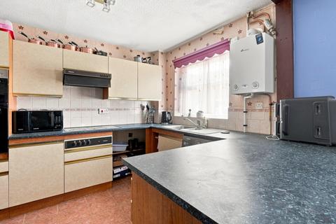3 bedroom semi-detached house for sale, De Mandeville Road, Bishop's Stortford CM22