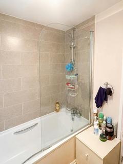 1 bedroom flat to rent, 8A Rawlins Street, Stoke-on-Trent, ST1 6PE