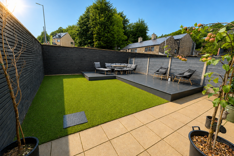 4 bedroom semi-detached house for sale, Cinder Close, Todmorden OL14