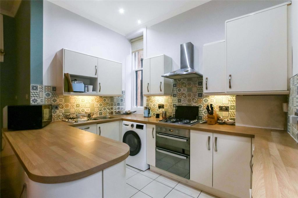Apartment in Glasgow, Partickhill, Hyndland - View 3