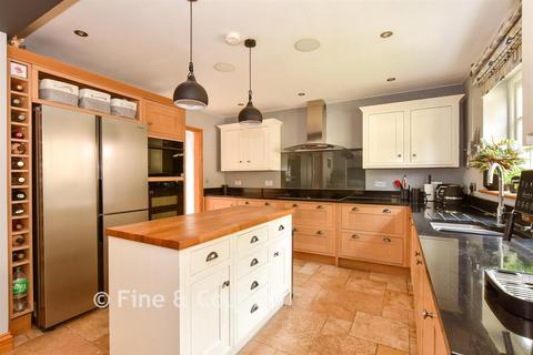 5 bedroom detached house for sale, Main Road, Chillerton, Isle of Wight