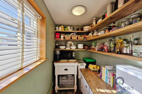 2 bedroom end of terrace house for sale, Penistone Street, Leicestershire LE67