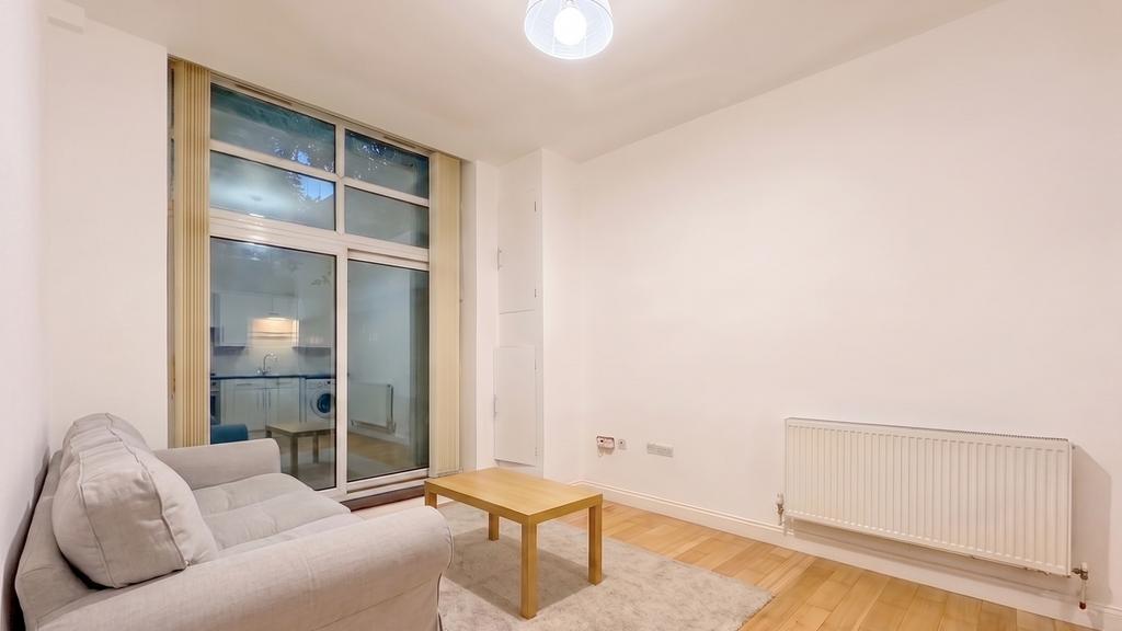 Apartment in London - More