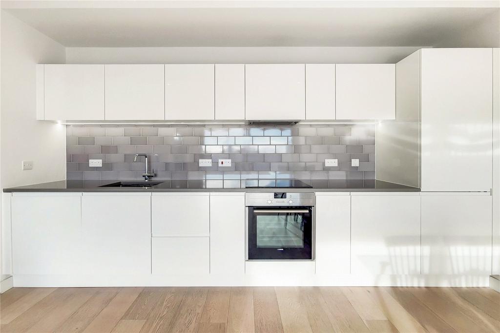 Apartment in London - View 3