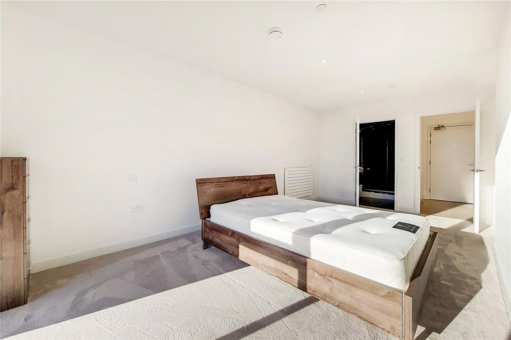 Apartment in London - View 5