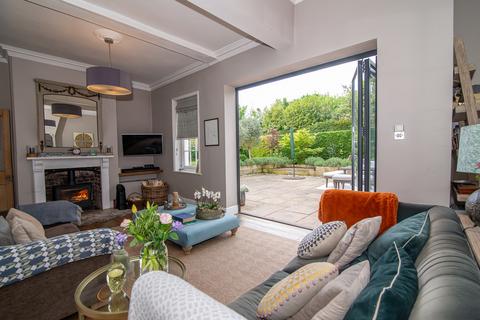 6 bedroom country house for sale, Little Witley, Worcester, Worcestershire WR6 6LG