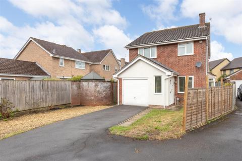 3 bedroom detached house for sale - Collingbourne Close, Trowbridge