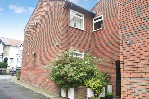 Studio for sale, New Court Queens Road, High Wycombe, HP13