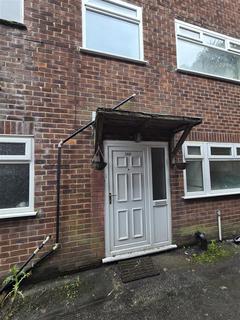 2 bedroom flat to rent, Albert Avenue, Prestwich