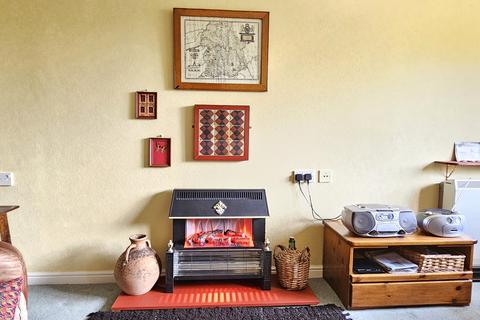 1 bedroom flat for sale, Shrewsbury Road, Church Stretton SY6