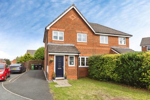 3 bedroom semi-detached house for sale, Alyn Road, Gwersyllt, Wrexham, LL11